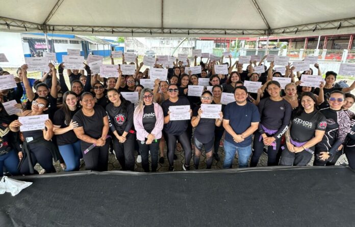 Projeto Formando Campeões promove curso gratuito para mulheres em Manaus