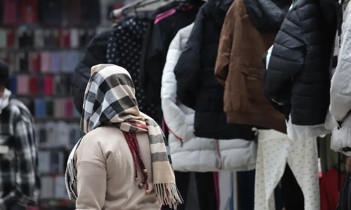 Frente fria reforça instabilidade no Sul e Sudeste
