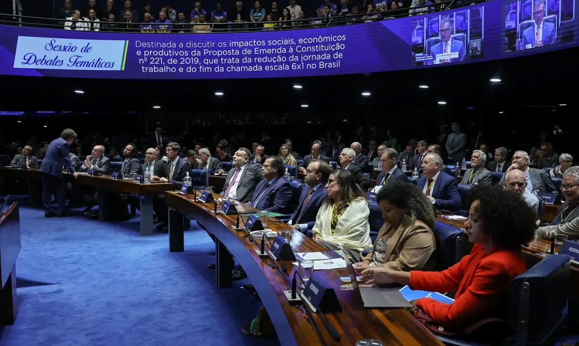 Empresários criticam PEC da escala 6x1 durante audiência pública
