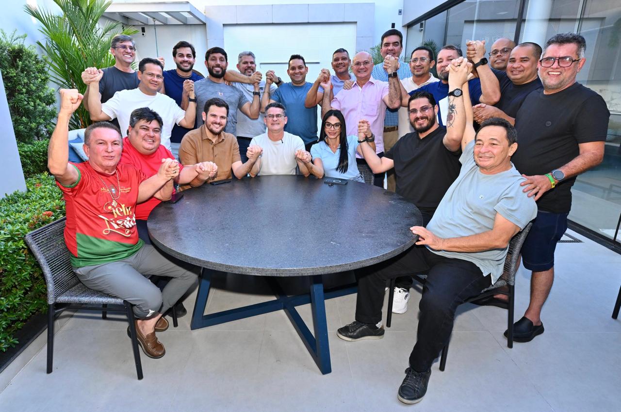 David Almeida escolhe Shádia Fraxe para vice-governadora