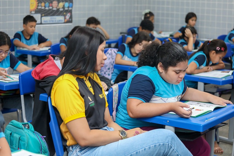 Simulado avalia alunos do 4º e 8º anos em Manaus