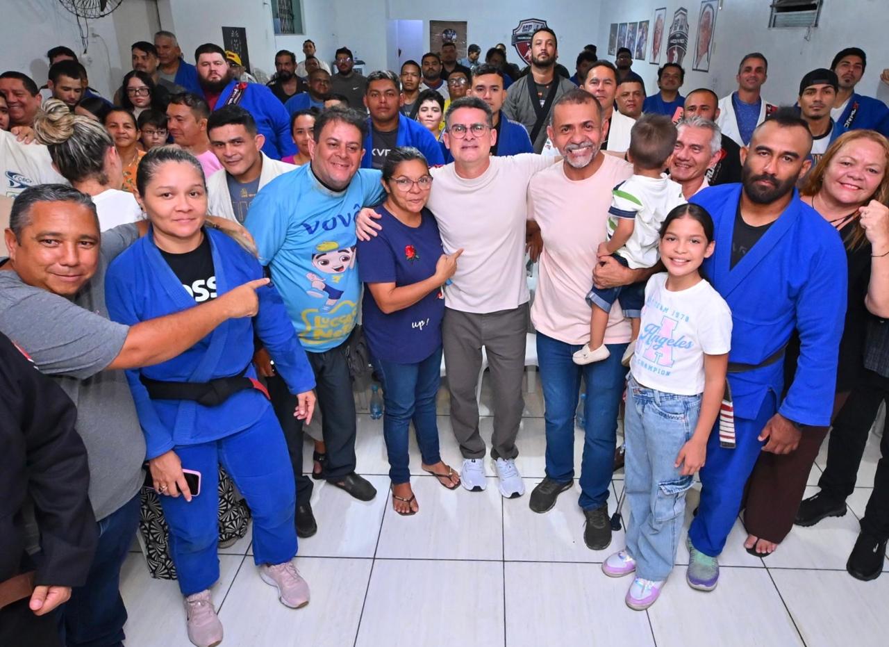 Candidato Marcos Patrício reúne atletas ao lado de David Almeida
