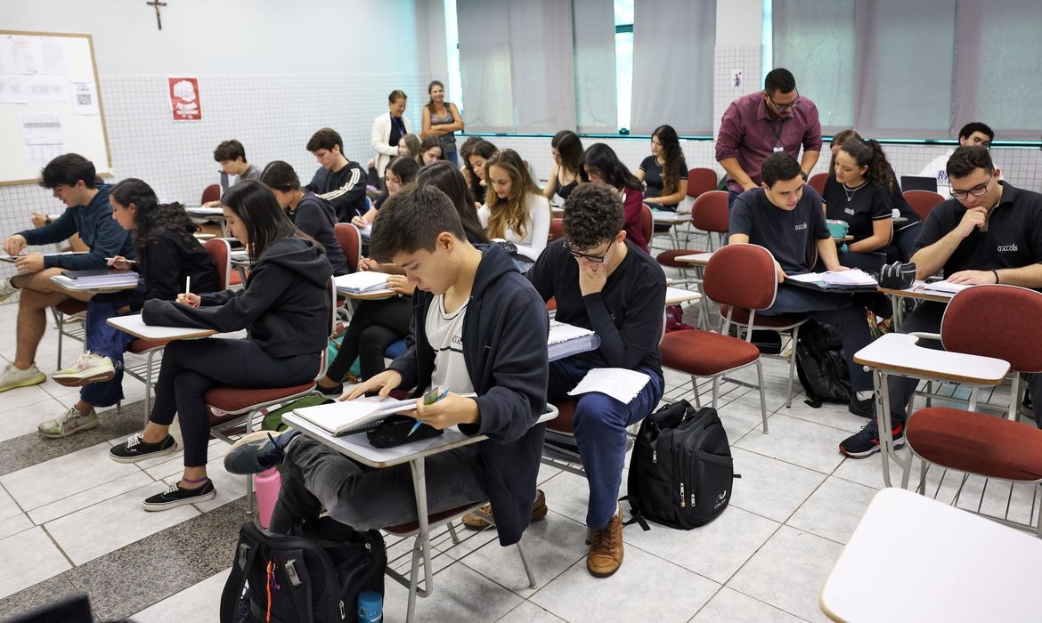 Bolsa Permanência Prouni paga R$ 700 mensais