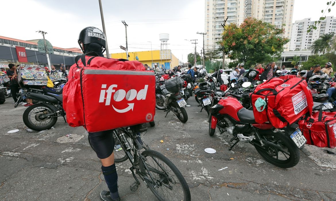 Remédios em apps: veja o que muda após decisão da Anvisa