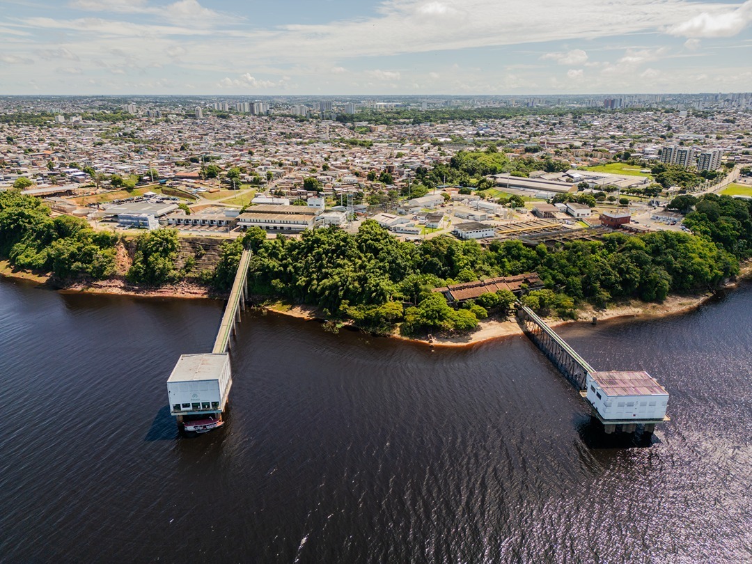 Bairros de Manaus terão falta de água nesta terça