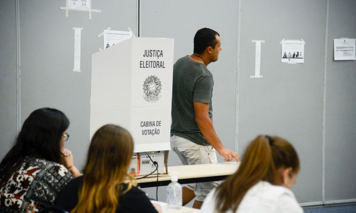 Voto em trânsito: transferência termina dia 20