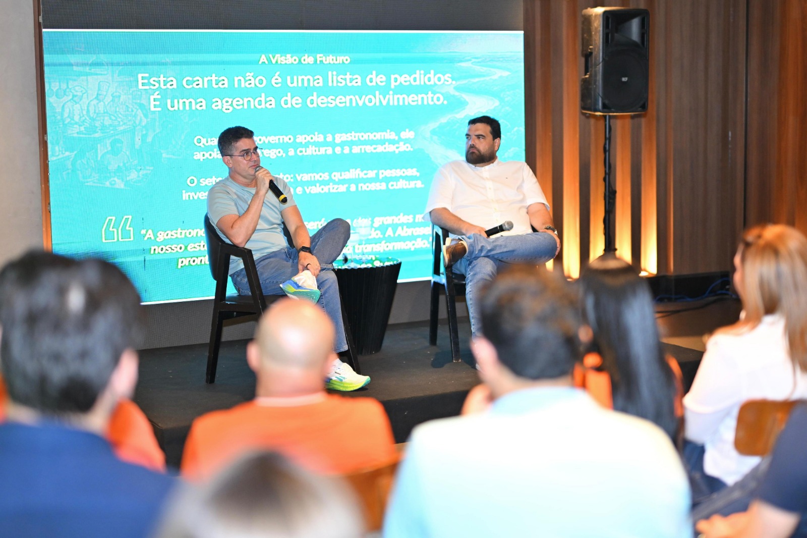 David Almeida propõe programa de turismo e gastronomia