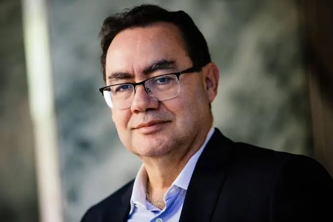 Augusto Cury cresce nas pesquisas presidenciais