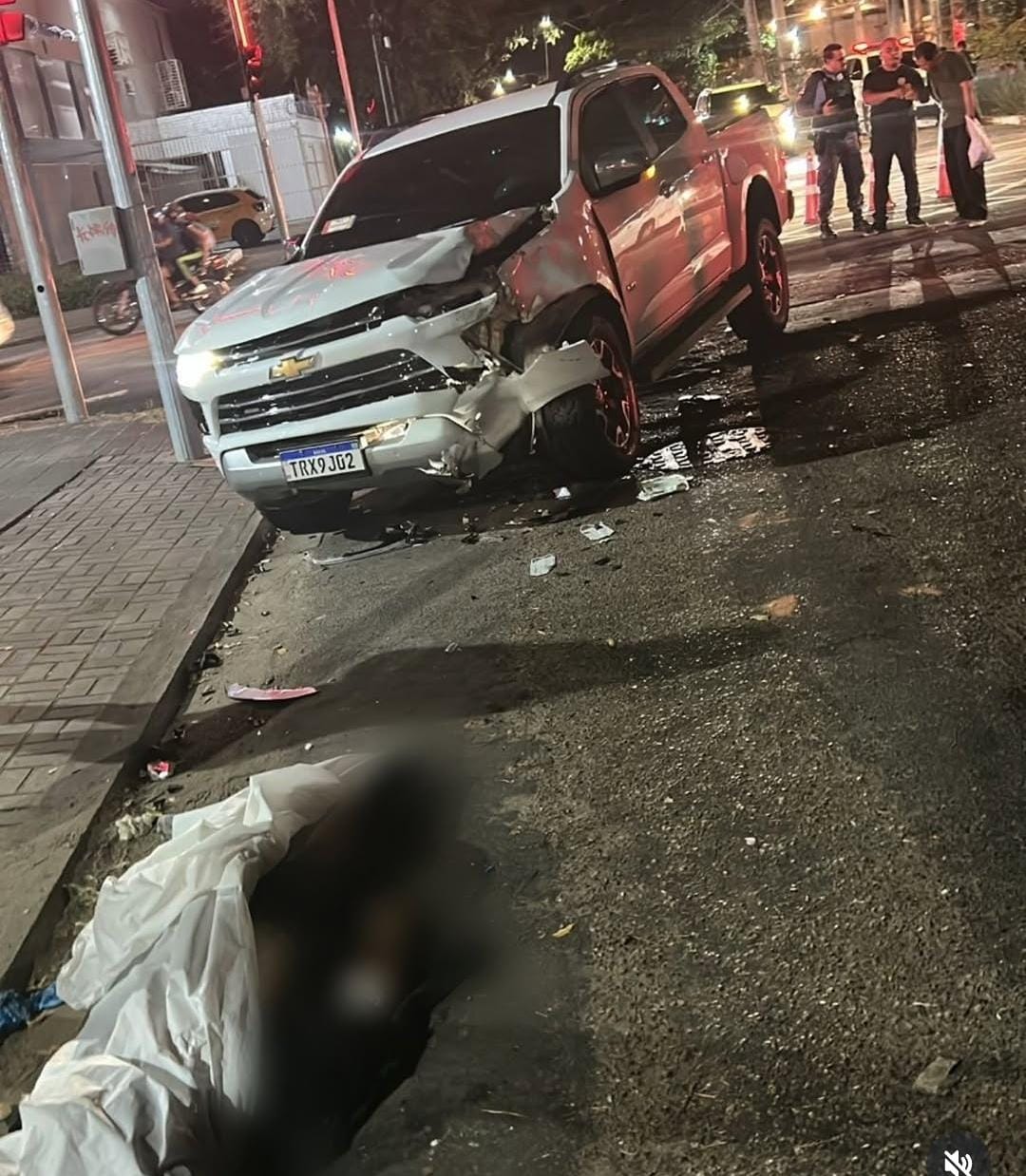 Motorista de picape é localizado após acidente fatal
