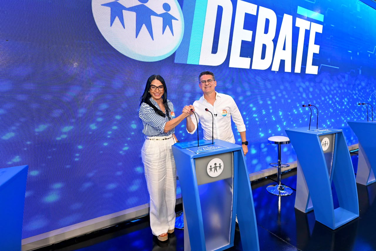 Chapa de David Almeida e Shádia apresenta proposta para zerar fila do Sisreg