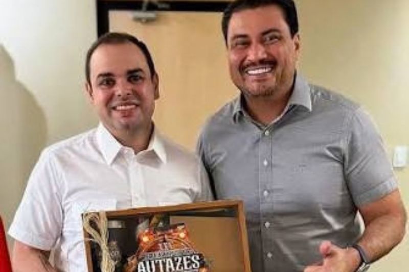 Justiça manda remover vídeos ligados à campanha de Roberto Cidade