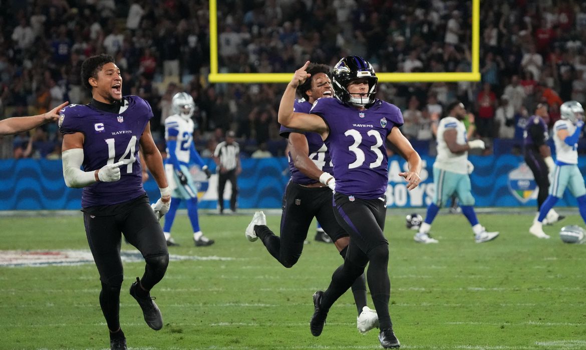 Ravens x Cowboys tem final dramático diante de 72 mil no Rio